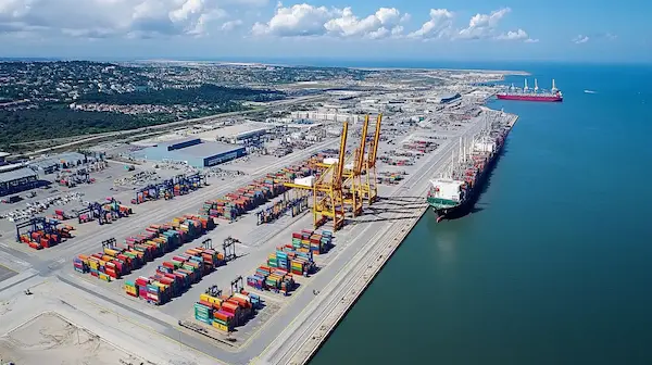 4. Puerto de Shenzhen (China)