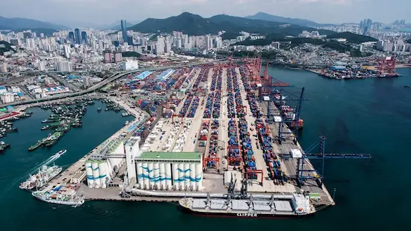 6. Puerto de Busan (Corea del Sur)