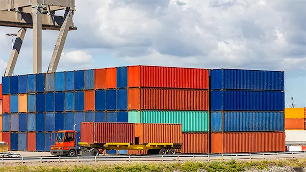 Cómo una correcta valoración aduanera reduce riesgos operativos y financieros