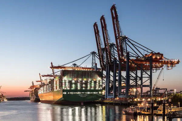 Gestión de almacenamiento estratégico y control de mermas en silos portuarios