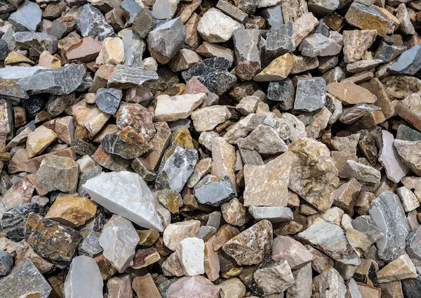 ¿Qué es el antimonio mineral?